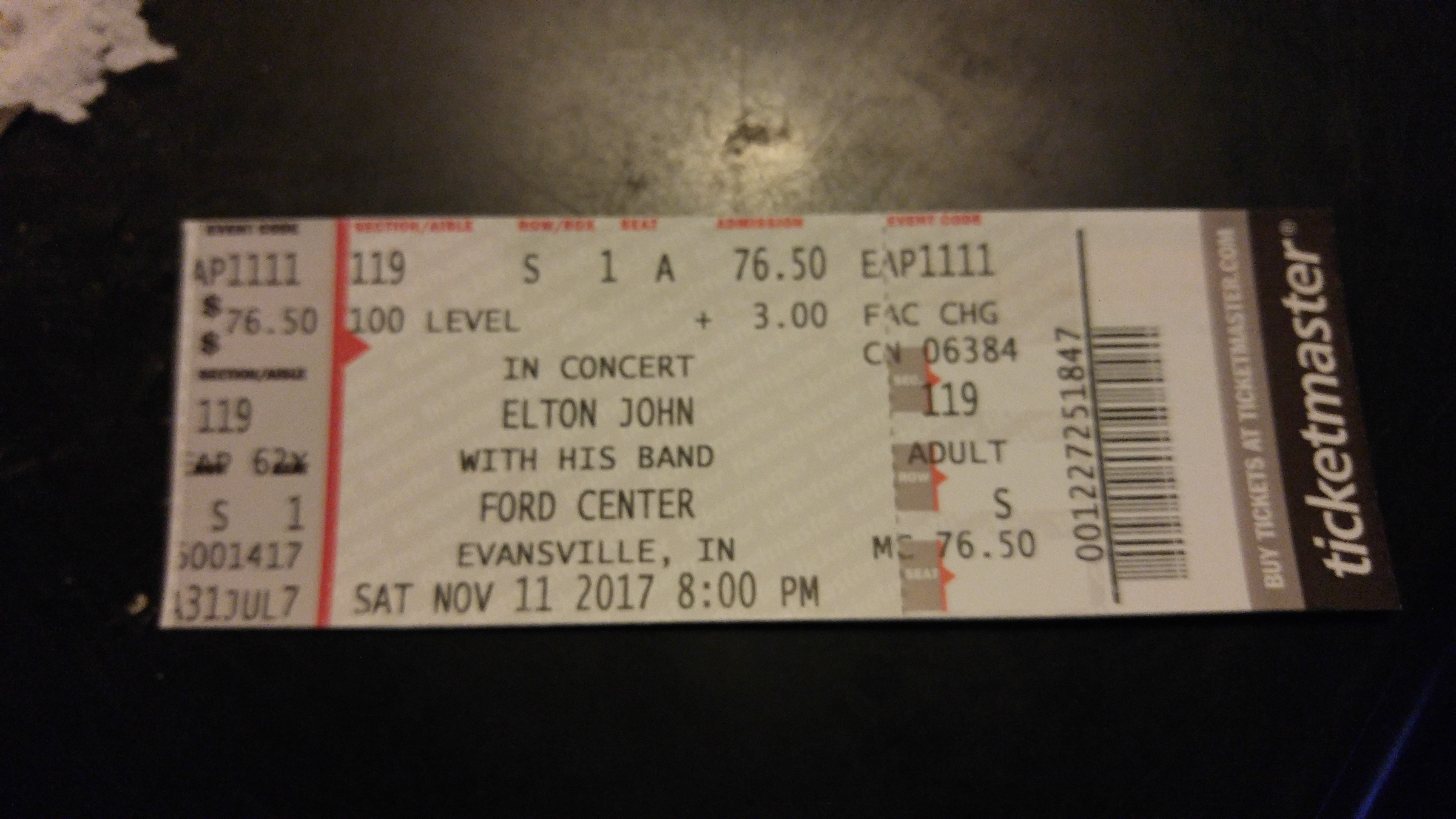 EltonJohn2017-11-11FordCenterEvansvilleIN (2).jpg